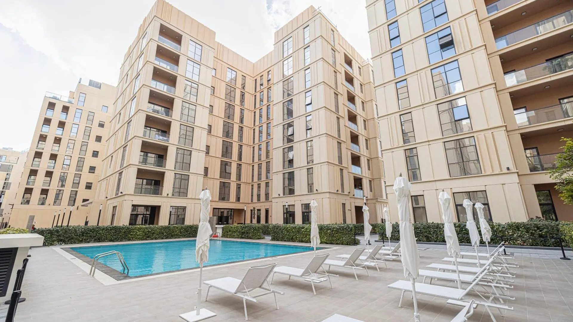 Ferienwohnung Luxury 1Br Penthouse With Skyviews Schardscha Vereinigte Arabische Emirate