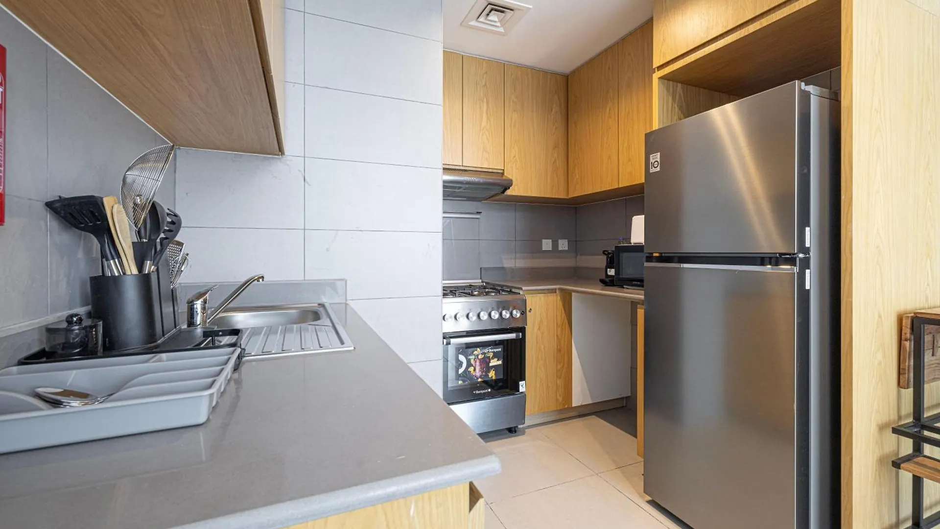 Apartment Ferienwohnung Luxury 1Br Penthouse With Skyviews Schardscha Vereinigte Arabische Emirate